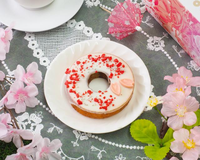 MIYABI'Sバウムクーヘンサクラベリー(サクラ)