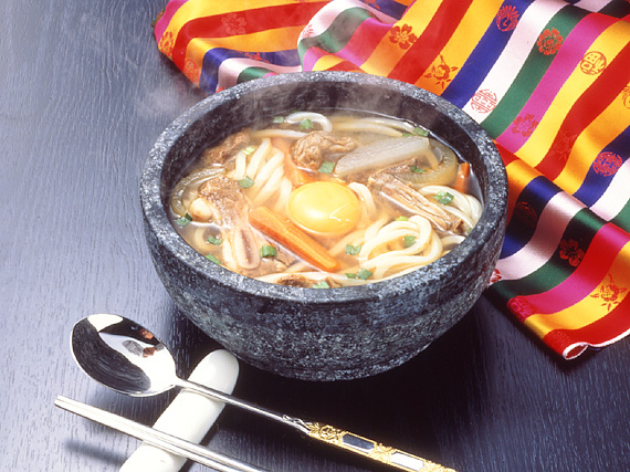 業務用韓国うどん塩カルビ味