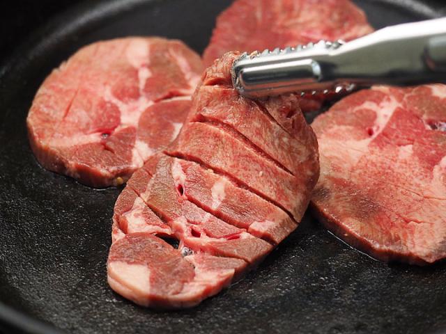 牛タンはフライパンでも美味しい
