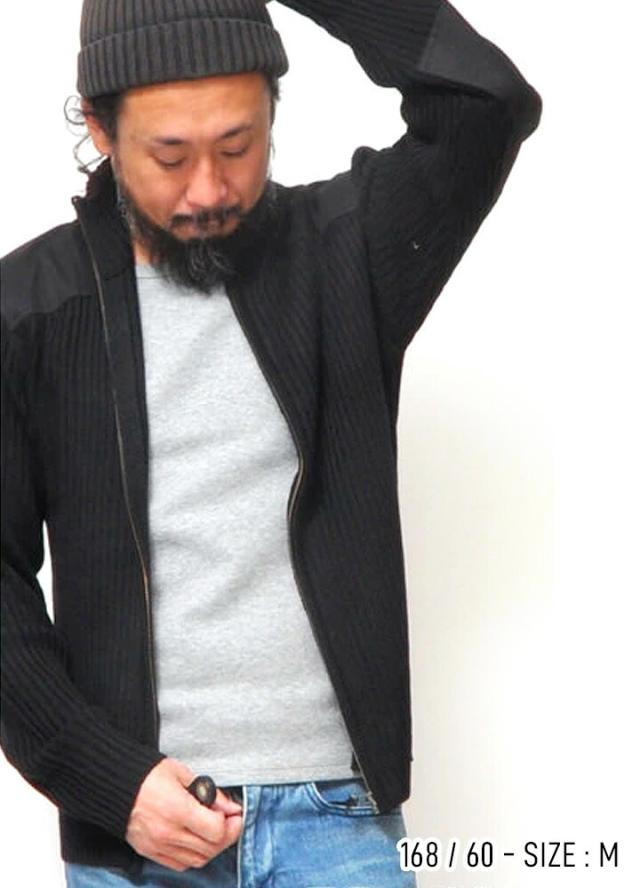 ジップセーター