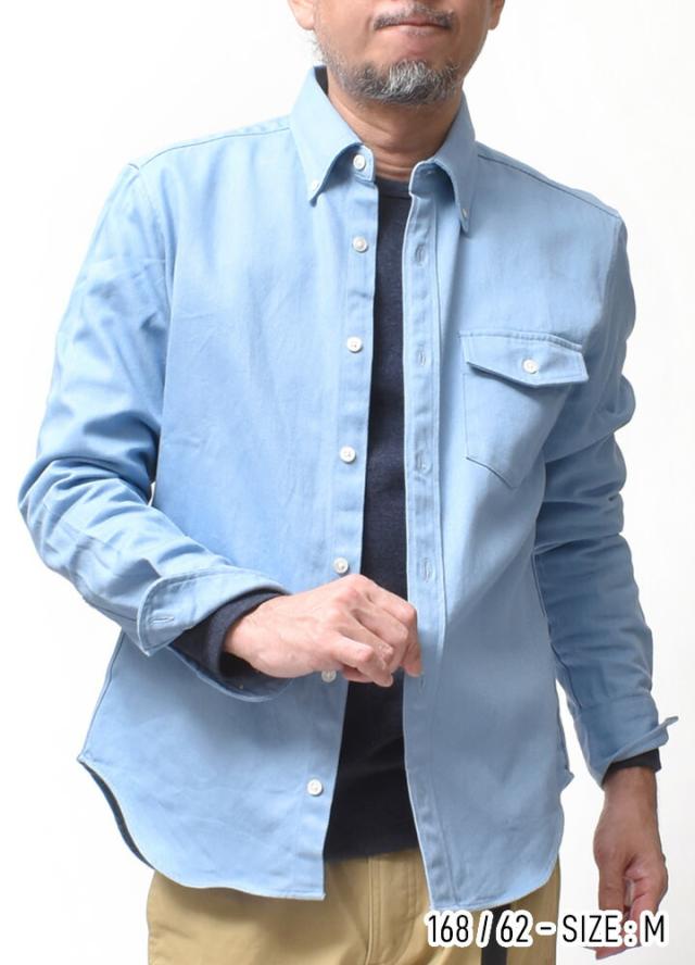 ボタンダウンシャツ