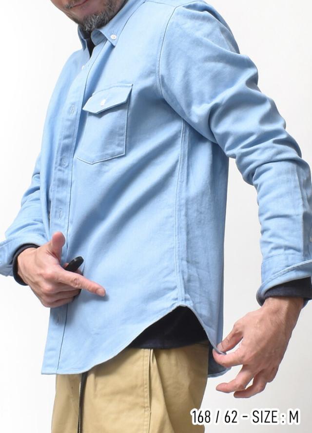 ボタンダウンシャツ