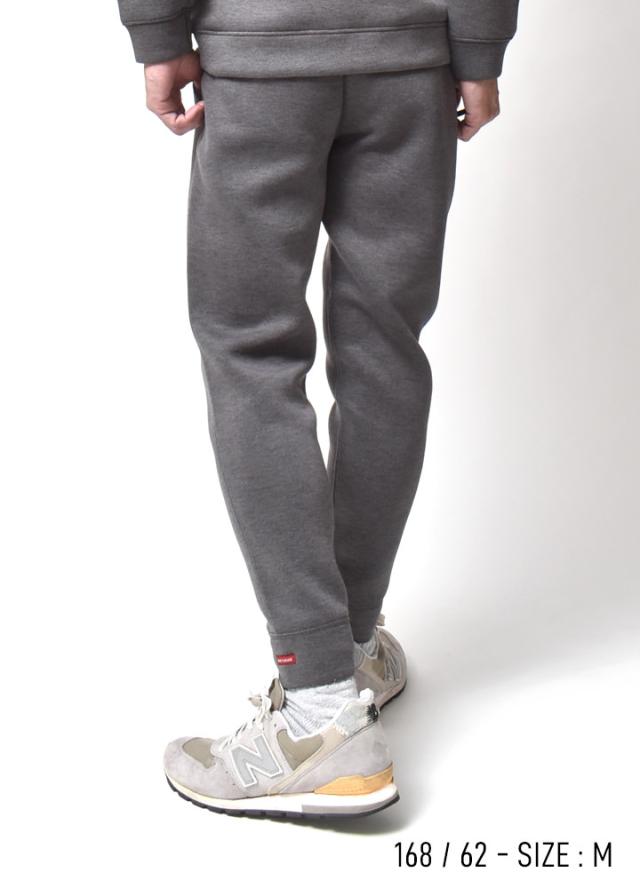 ダンボールニットパンツ