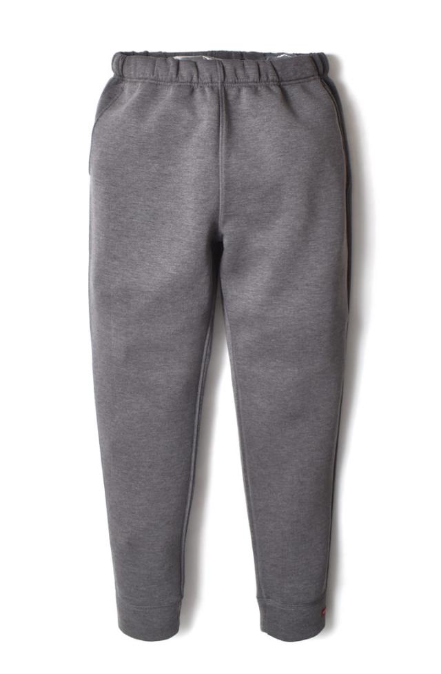 ダンボールニットパンツ