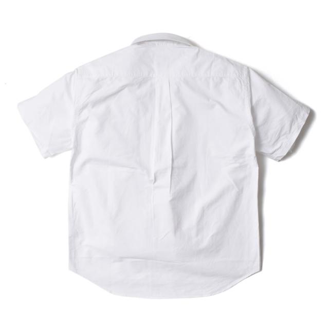 プルオーバーシャツ