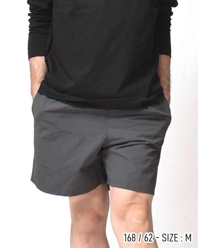 ナイロンショーツ