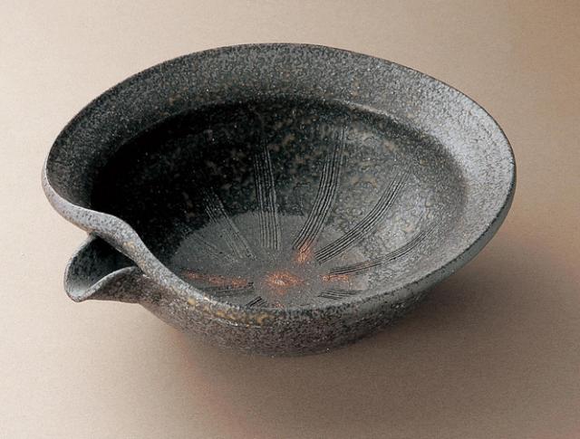 炭化ビードロ片口大鉢［信楽焼　陶器・信楽焼　キッチン　食器　盛鉢］