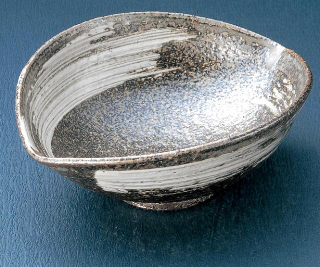 刷毛目あみがさ小鉢［信楽焼　陶器・信楽焼　キッチン　食器　小鉢　取鉢　］