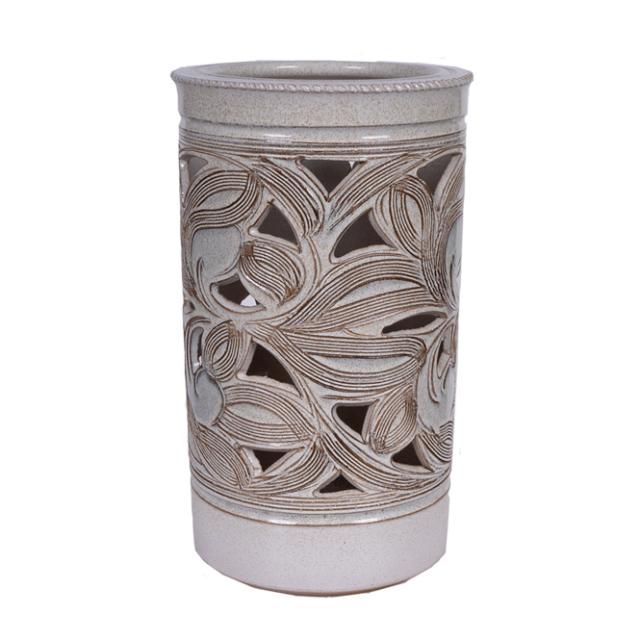 切立唐草透し彫(かすみ釉)