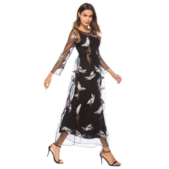 ロングドレス 袖あり 大きいサイズ シースルー 個性的 ワンピースドレス 刺繍 鶴 ブラック 3XL 2XL 春夏 パーティードレス デート マキシ丈 長袖 クルーネック  こなれ感 きれいめ ゴージャス 鳥柄 黒  20代 30代 40代 50代 ロングドレス 袖あり 大きいサイズ シースルー 個性的 ワンピース