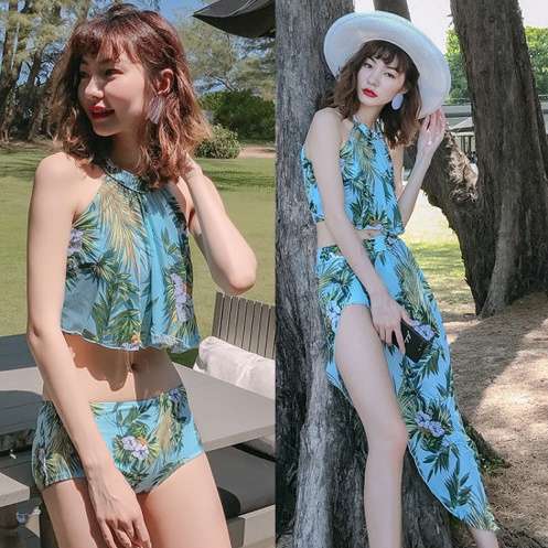 レオナール　花柄水着　サイズ40 1d91e19465f897adb02ed9b3b2d349