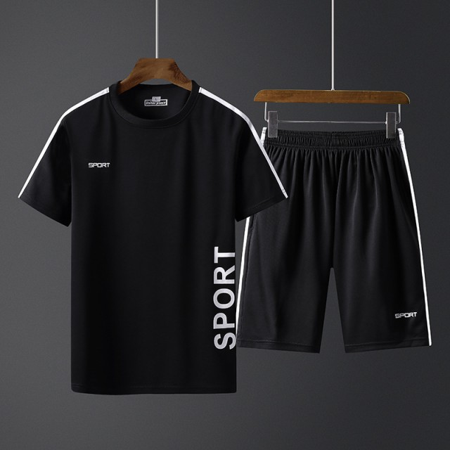 正規品新品 半袖 スポーツウェア 全5色 M〜5XL m01171の通販はau PAY マーケット - fd-store|商品ロットナンバー:490877868 ジャージセットアップ 上下セット スウェット 速乾性 通気性 半ズボン セール