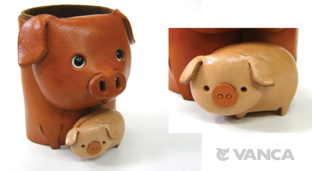 メガネ小物スタンド　ぶた