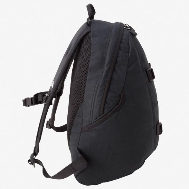 マックパック バックパック 20.5L リュック メンズ レディース かばん MACPAC ツイ Tui 中型パック デイパック 登山 トレッキング ハイキング ザック アウトドア 鞄 ユニセックス デイリー タウン かばん ブランド/MM72350