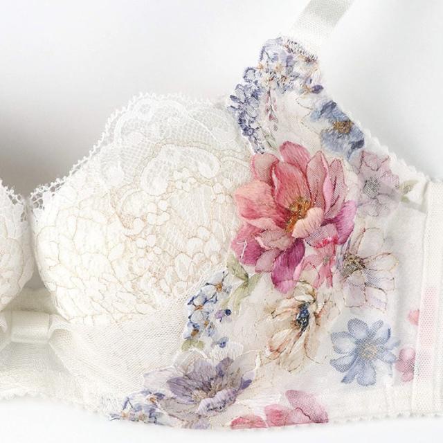 下着 インナー ブラジャー ブラ ワコール Wacoal 谷間 脇高タイプ デコルテ バストアップ バストメイク 谷間メイク リボンブラ 脇高タイプ 花柄 フラワー柄 刺繍 レース 着やせ bxb443 BCカップ ribbonbra