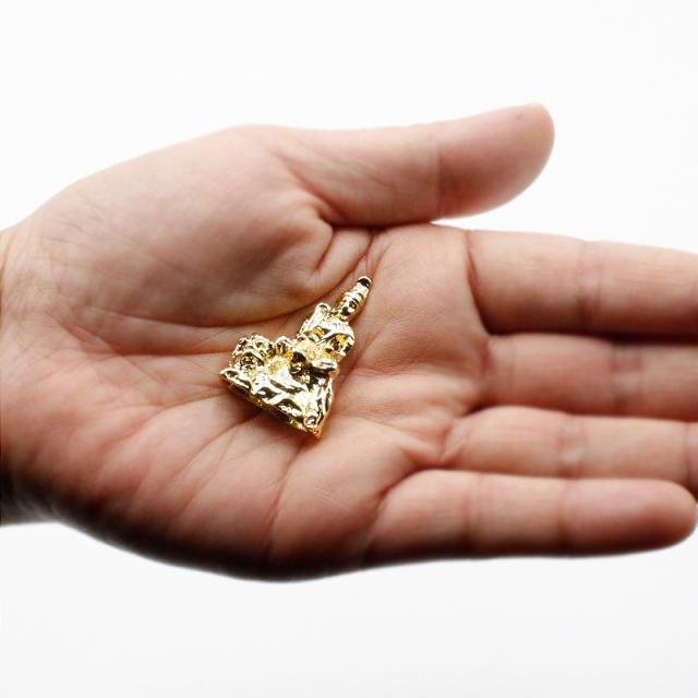 金色メッキの文殊菩薩様のお守り