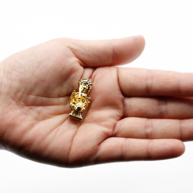 金色メッキの不動明王様のお守り