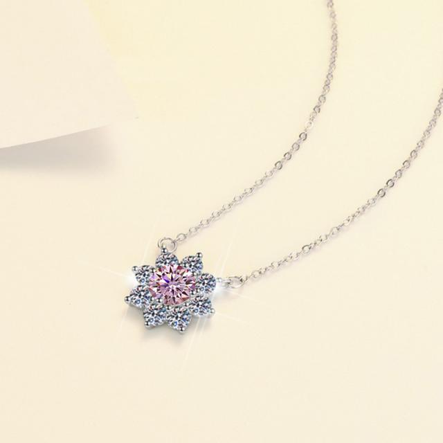 ピンク モアサナイト