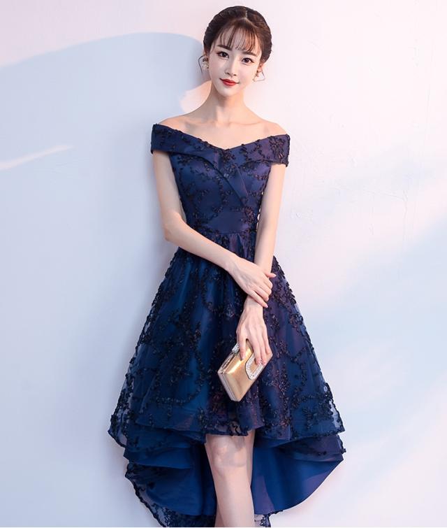 デコルテ見せひざ上丈変形裾ワンピースドレス 結婚式ドレス パーティドレス 正面