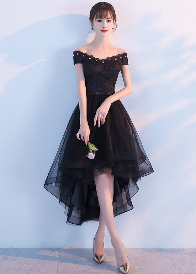 半袖 ひざ上丈 変形裾 ワンピース ドレス ブラック シック パーティドレス 結婚式ドレス 送料無料 正面