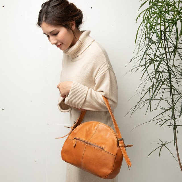 超激安特価 PEAKSPEAK ナチュラルレザー キャメル 20x28x11cm/YY-3400の通販はau PAY マーケット - 総合通販店RaraMart - ララマート|商品ロットナ ピークスピーク 本革 トート バッグ 手提げ バケツ タイプ 3区分 高品質好評