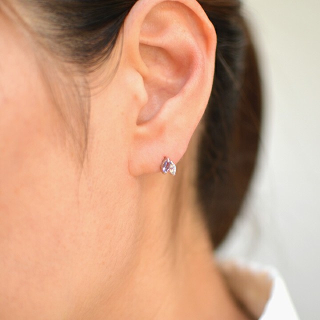 格安豊富な スタッドピアス タンザナイト ブルームーンストーン マーキス ゴールド K18 プレゼント レディース 18K 18金の通販はau PAY マーケット - umu|商品ロットナンバー:505112265 超激得SALE