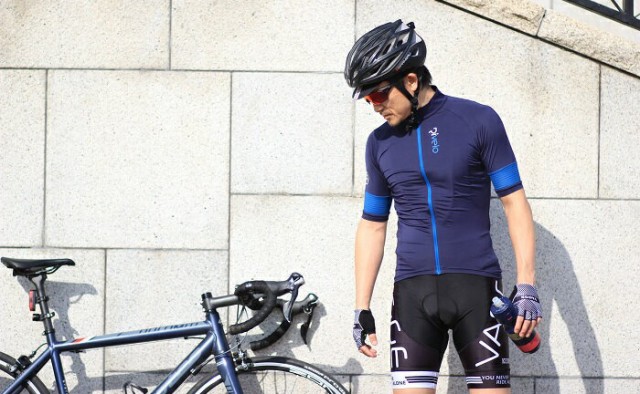 新作登場格安➳ Rivelo ネイビー/ティールの通販はau PAY マーケット - 自転車のライトをつけようショップ|商品ロットナンバー:330981211 サイクルジャージ Crocknorth クロックノース 人気が高い