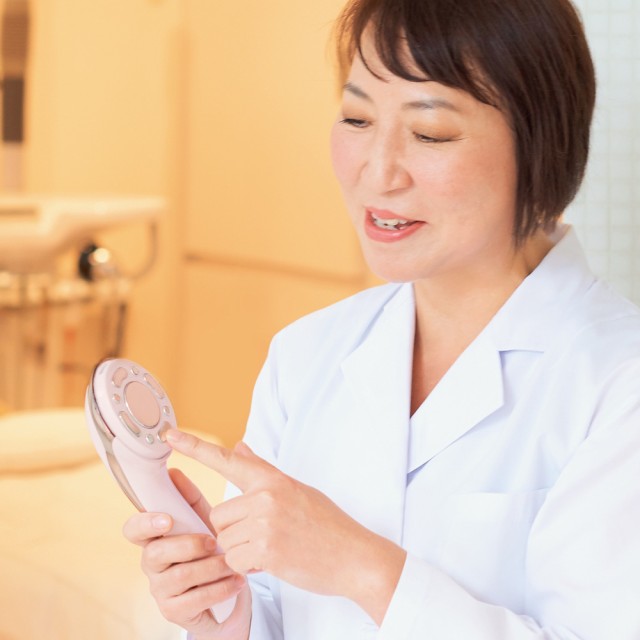 2022安い 美容 健康 ダイエット エクササイズ フェイスライン TBC ヒートキャビシェイプPG 本体セット C30701の通販はau PAY マーケット - ディノス au PAY マーケット店|商品ロットナンバー:455032312 豊富なSALE