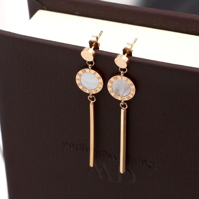 ピアス イヤリング レディース