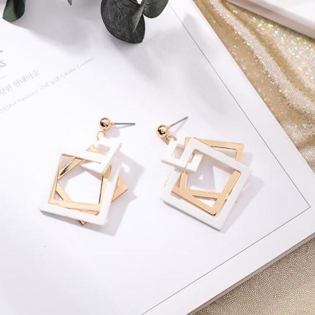 ピアス イヤリング レディース