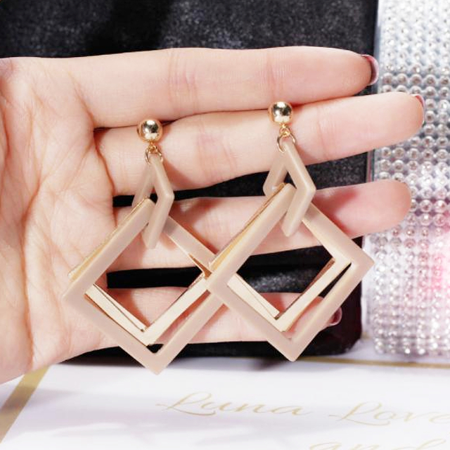 ピアス イヤリング レディース