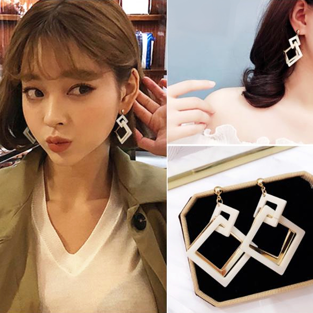 ピアス イヤリング レディース