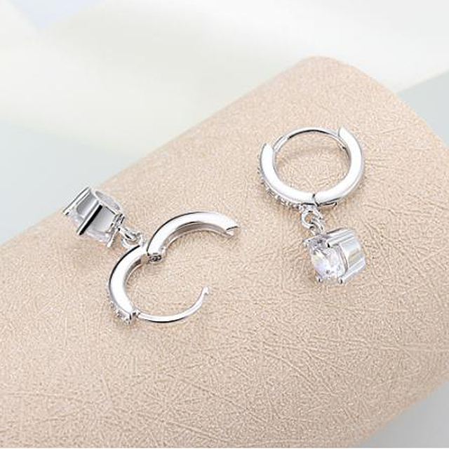 ピアス イヤリング レディース