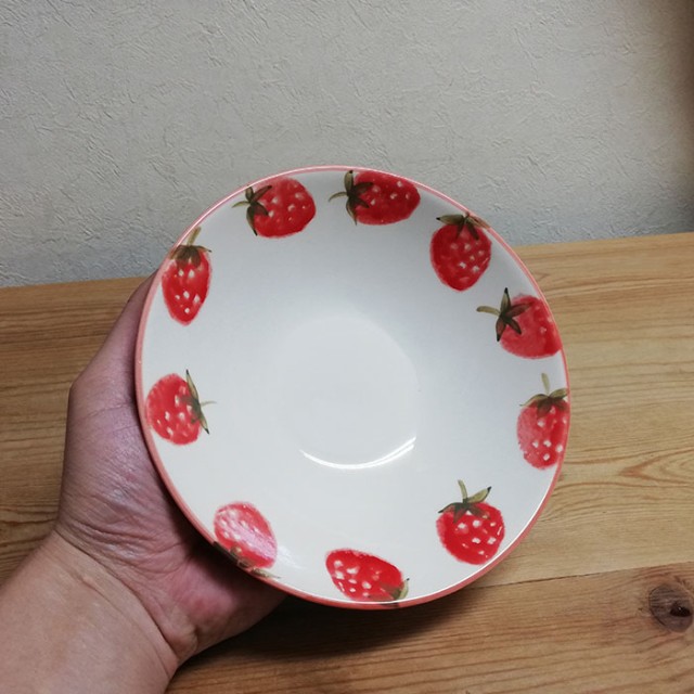 萬古焼 DESIGN いちご 平鉢 【取寄品】 お鍋の取り皿 取皿 小鉢