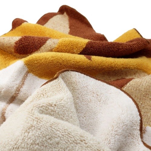 となりのトトロ キッズ タオルケット ダイカット ジャガード お昼寝ケット ネコバスとうたた寝 スタジオジブリ キャラクター グッズ