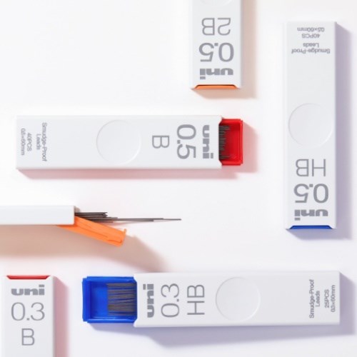 ユニ シャープペン替え芯 uni 替芯 0.3mm 中学生 高校生 大人 グッズ メール便可