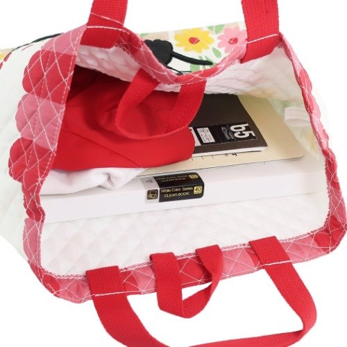 魔女の宅急便 キルト レッスンバッグ ジュニア お稽古かばん ジジとチューリップ畑 スタジオジブリ キャラクター グッズ