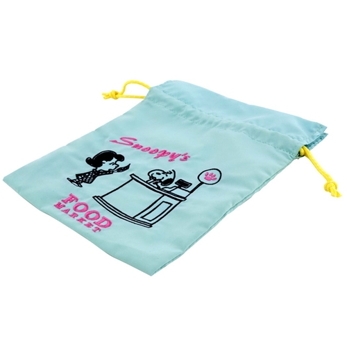 スヌーピー 巾着袋 刺繍 きんちゃくポーチ Delicious Food Market ライトブルー ピーナッツ キャラクター グッズ メール便可