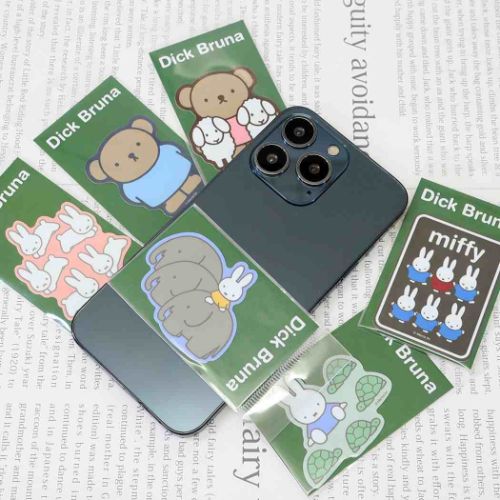 ミッフィー ビニールシール ダイカットミニステッカー ミッフィー ロゴ ディックブルーナ 絵本キャラクター グッズ メール便可