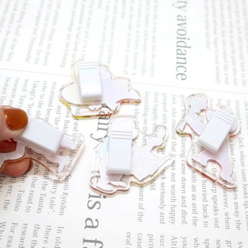 おさるのジョージ クリップ アクリルクリップ バナナ 絵本キャラクター グッズ メール便可