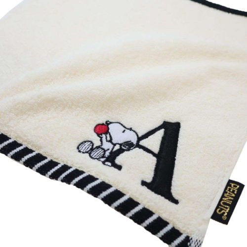 スヌーピー ミニタオル ふわふわイニシャルハンカチタオル A ピーナッツ キャラクター グッズ メール便可