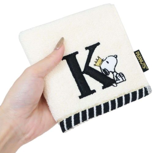 スヌーピー ミニタオル ふわふわイニシャルハンカチタオル K ピーナッツ キャラクター グッズ メール便可