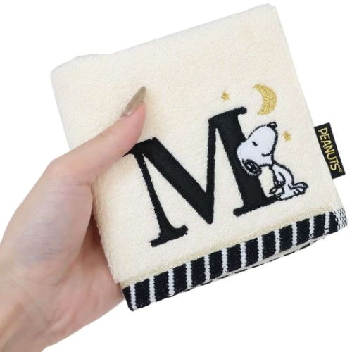 スヌーピー ミニタオル ふわふわイニシャルハンカチタオル M ピーナッツ キャラクター グッズ メール便可