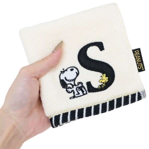 スヌーピー ミニタオル ふわふわイニシャルハンカチタオル S ピーナッツ キャラクター グッズ メール便可