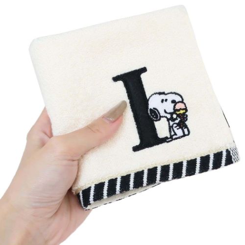 スヌーピー ミニタオル ふわふわイニシャルハンカチタオル I ピーナッツ キャラクター グッズ メール便可