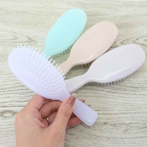 マイルドカラーコスメ ヘアブラシ うるケアブラシ グッズ