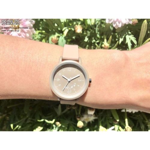 スヌーピー 腕時計 ラインアートラバーウォッチ GY ピーナッツ キャラクター グッズ メール便可