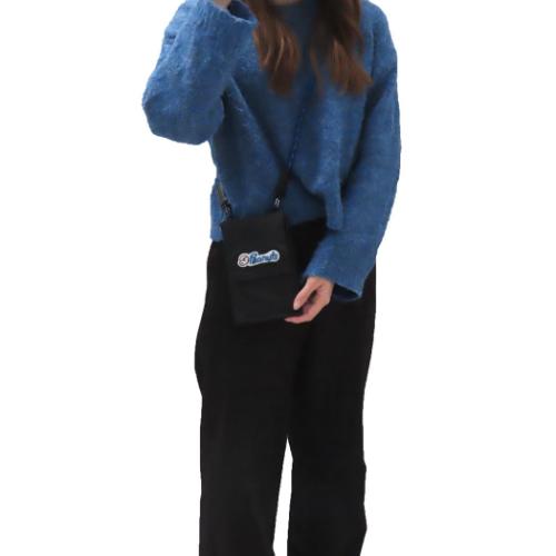 スヌーピー ショルダーバッグ 超撥水RE-PET 二つ折りサコッシュポーチ ロゴ ピーナッツ キャラクター グッズ