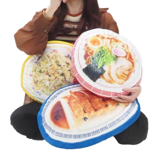 おまち堂 クッション ギョウザ皿クッション おもしろ雑貨 グッズ