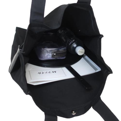 バッドばつ丸 トートバッグ マルチケース付きトートバッグ ばつ丸ブラック サンリオ キャラクター グッズ メール便可